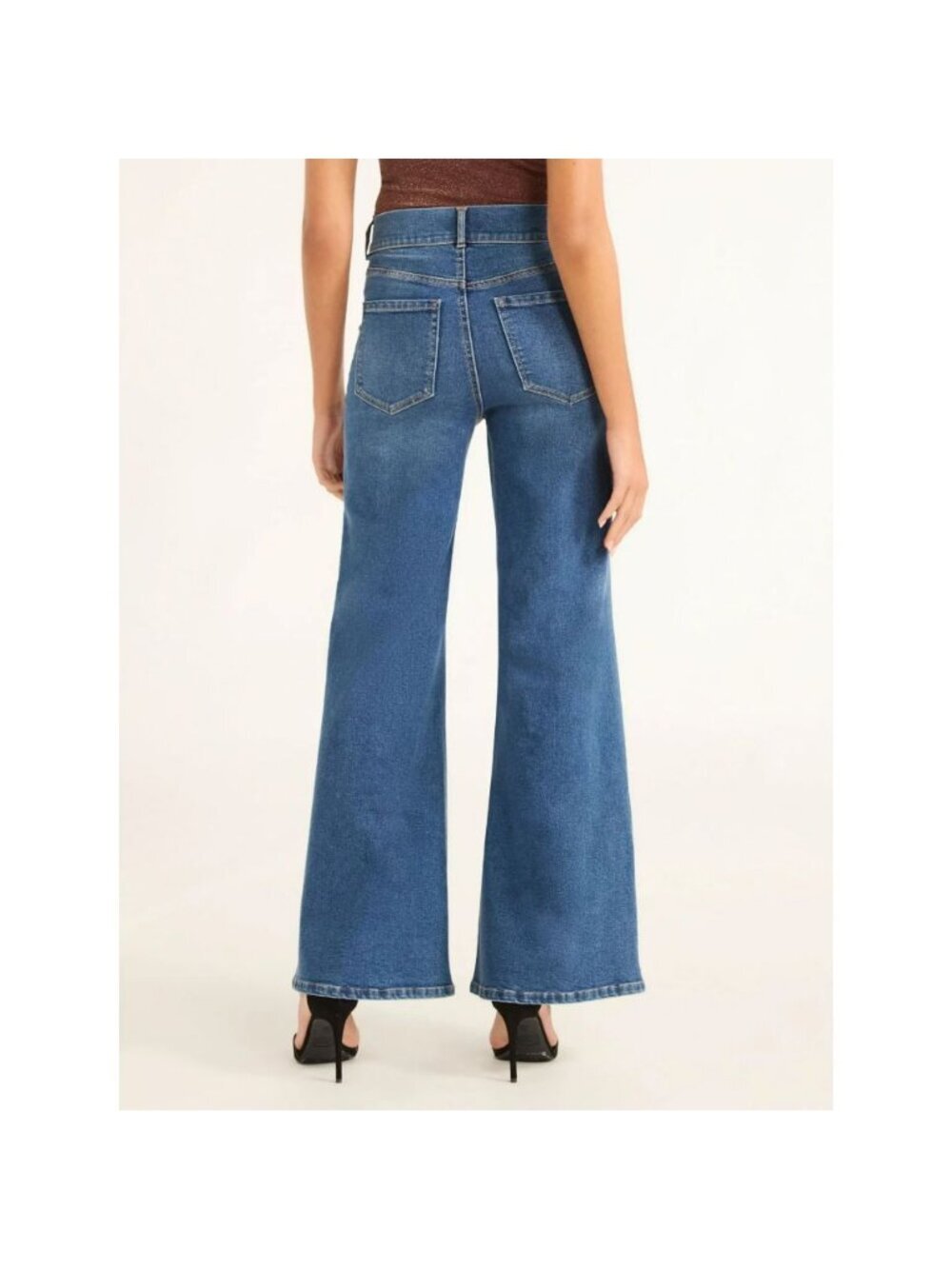 Sofia by Sofia Vergara Women's Margot Wide Leg High Rise Jeans, Size 18, Classic - Picture 3 of 4